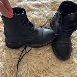 Equestrian girls boots